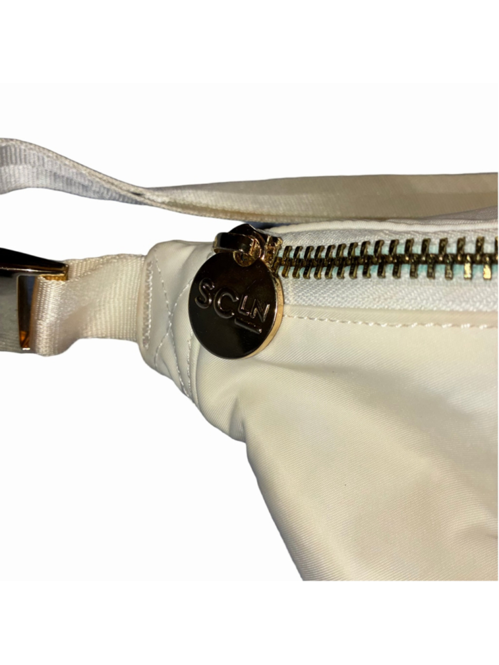 Women's Stoney Clover Lane Disney Mickey Christmas Jumbo Fanny Pack, White/Gold - Picture 3 of 8